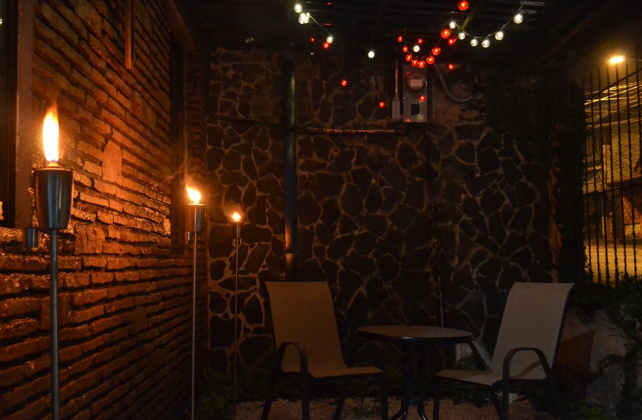 Hotel Casa Aura Cartago Zewnętrze zdjęcie