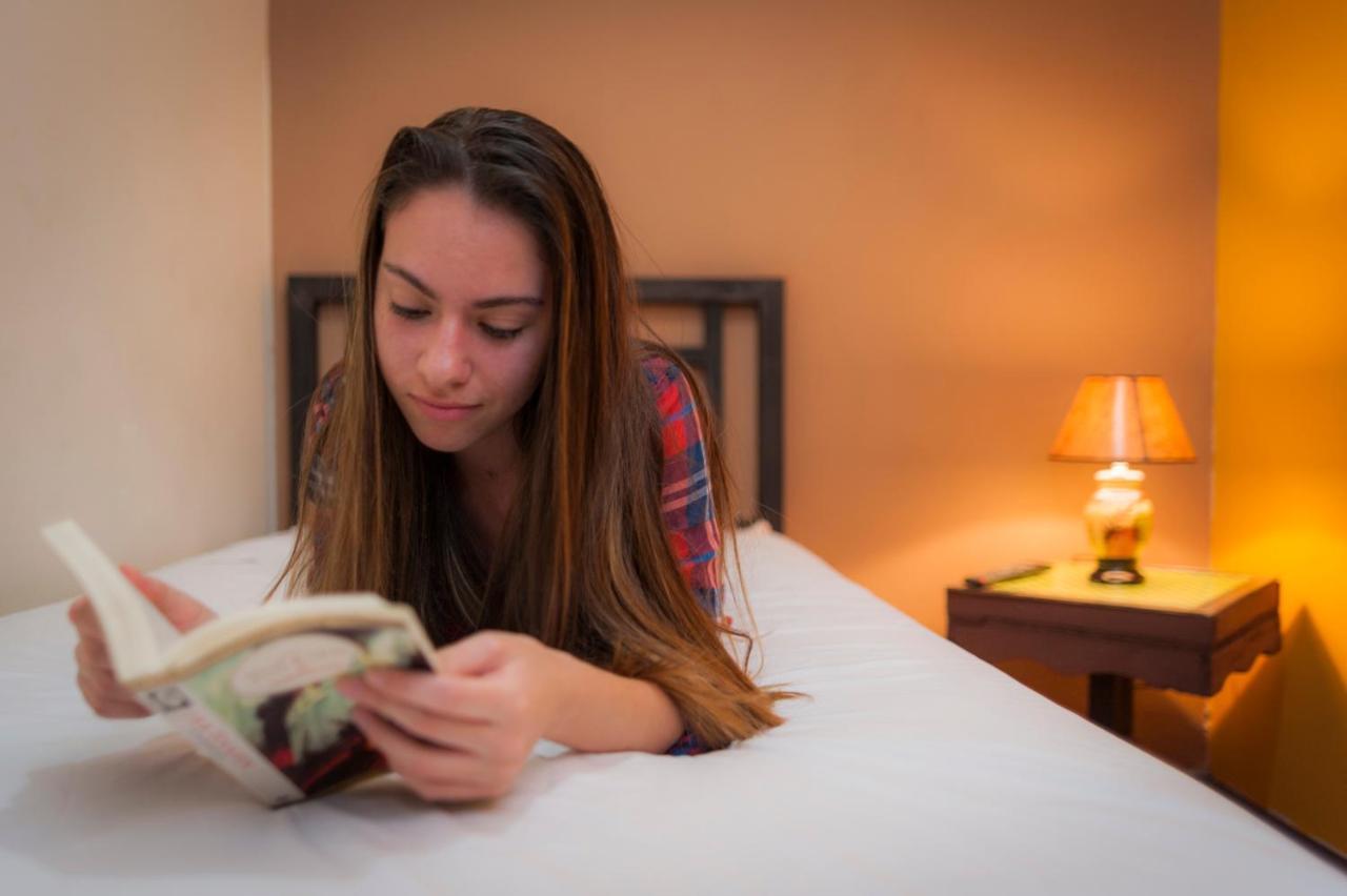 Hotel Casa Aura Cartago Zewnętrze zdjęcie